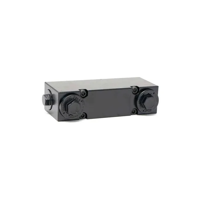 Bobcat 6680070 Section Valve