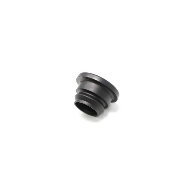 Bobcat 6703736 Engine Oil Fill Cap