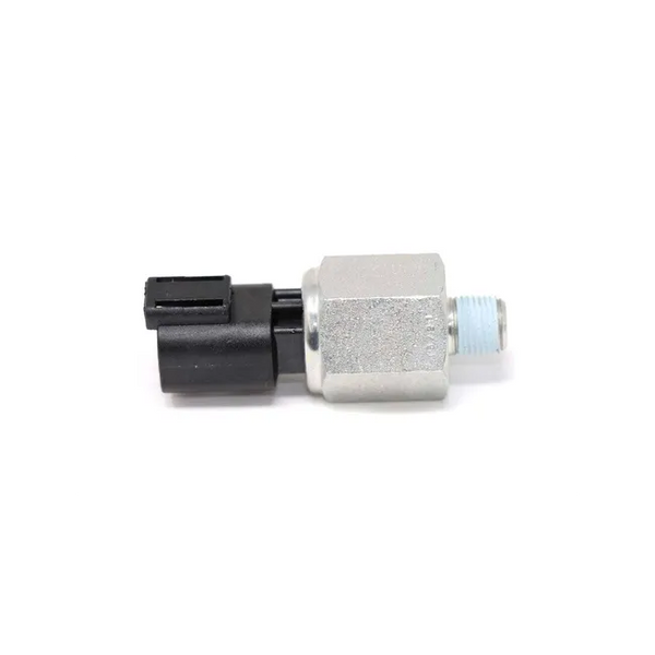 Bobcat 7013137 Oil Pressure Switch for Bobcat Equipment