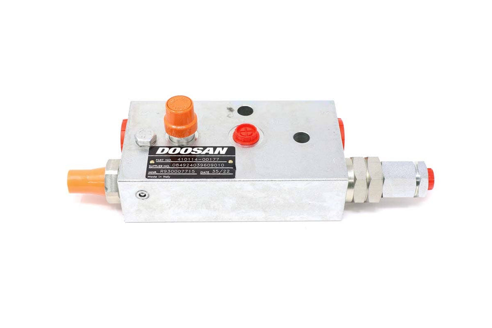Bobcat 7028851 Lock Valve