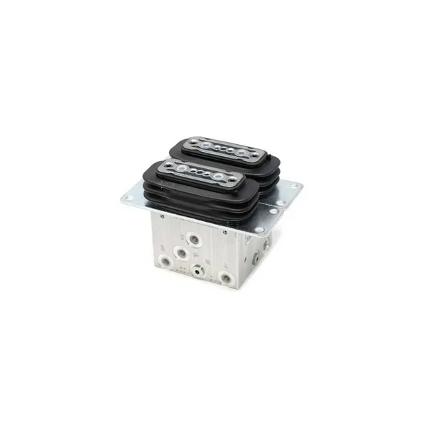 Bobcat 7180565 Dual Pedal Valve