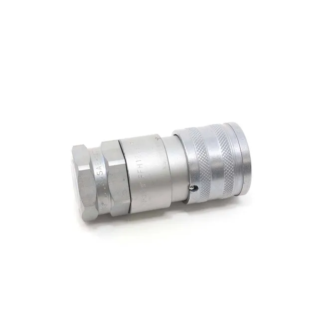Bobcat 7303801 Female 3/4 Coupler